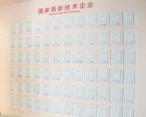 ：以综合实力助力小众香水品牌高质量发展麻将胡了免费试玩香水oem企业广州雪蕾(图3)